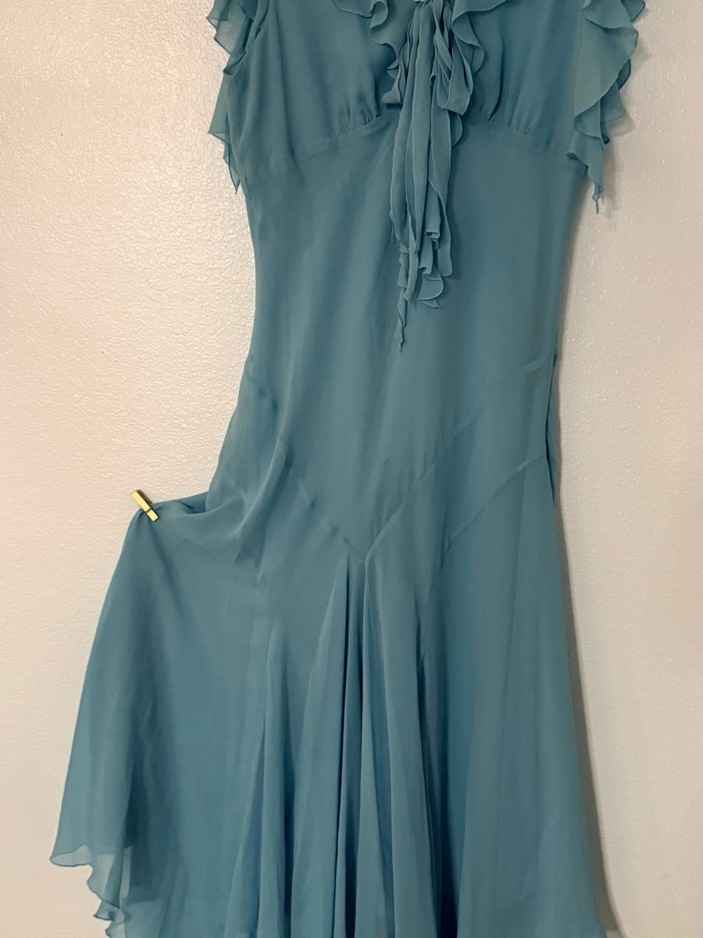 Flowy Asymmetrical Ruffle Dress - Light Blue - Picture 2 of 4